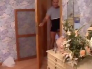 Une marriageable allemande avec الأمم المتحدة جون homme, x يتم التصويت عليها فيديو 94
