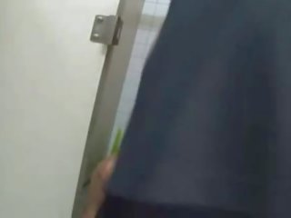 2 blacks grope and molest damsel on a hajathana