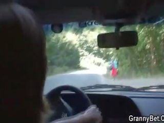 Old whore gets nailed in the car by a stranger