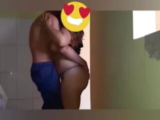 我 follo 一 啦 comadre 恩 su 卡萨 rapidito antes 阙 llegue su esposo