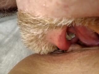 다만 middle-aged 현실 결혼 한 두 포 입 & 고양이. | xhamster