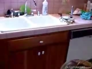 Provocerend full-blown amateur zuigt putz