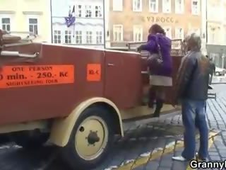 Oldie gets her saçly tutmak plowed