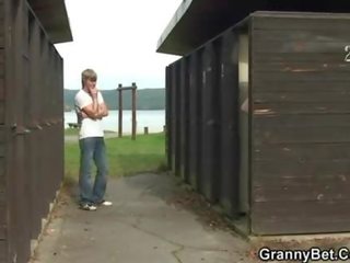 Mature gets nailed in the changing room