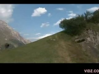 Odrasli ulica punca gre da na mountain da jebemti