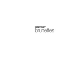 두 호리는 흑발 lezzies
